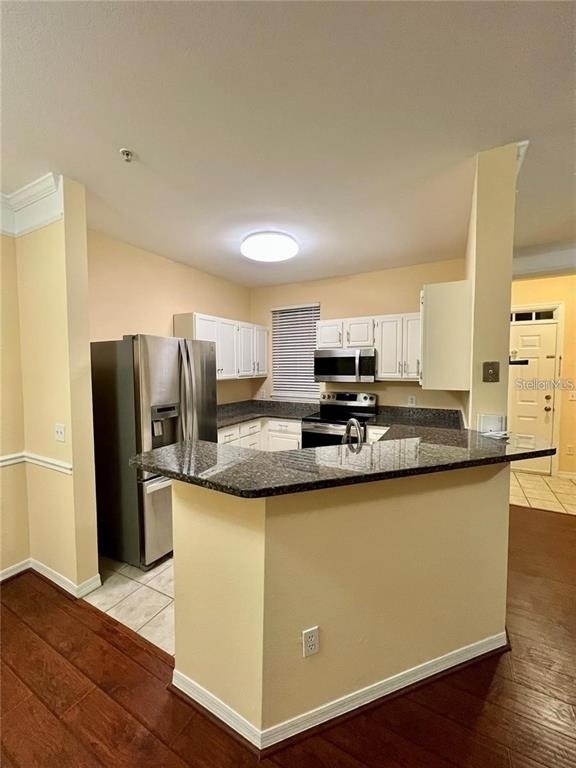 3226 Greenwich Village Boulevard - Photo 3