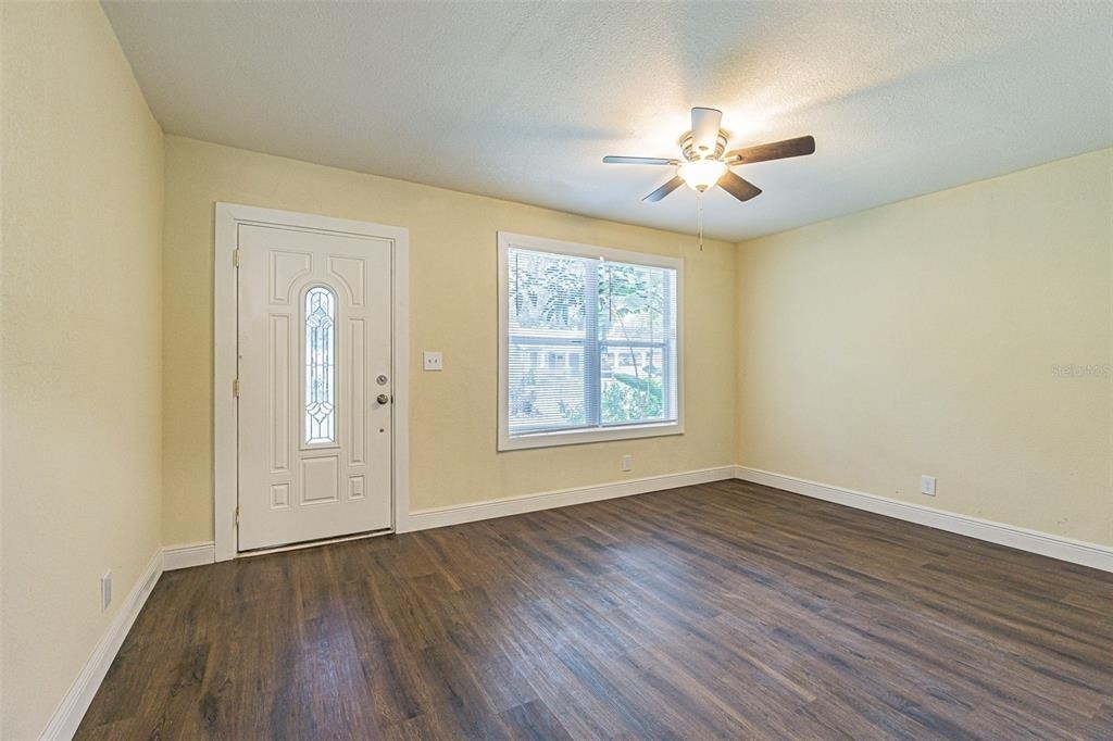 505 E Virginia Avenue - Photo 6