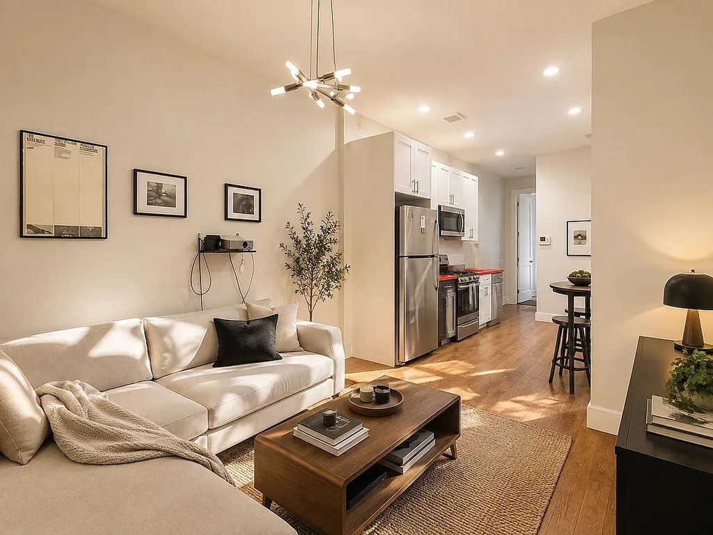 1346 Hancock Street - Photo 8