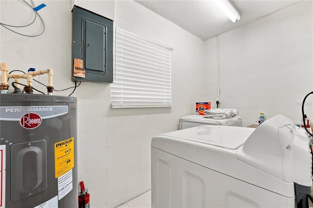 2855 Dueby Street - Photo 18