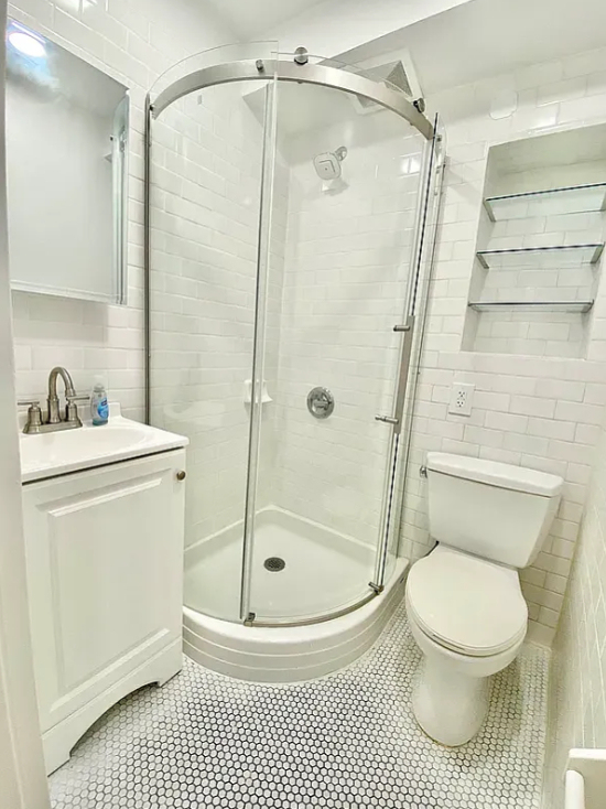 319 East 8th Street - Photo 5