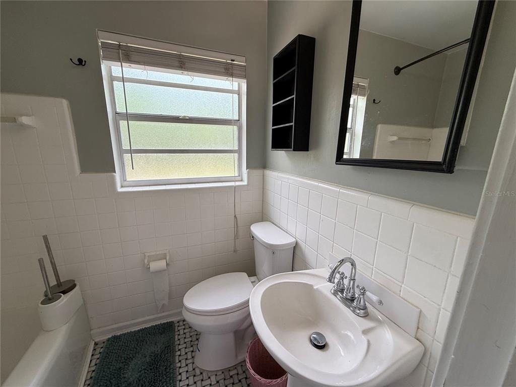 313 Nw 34th Drive - Photo 7