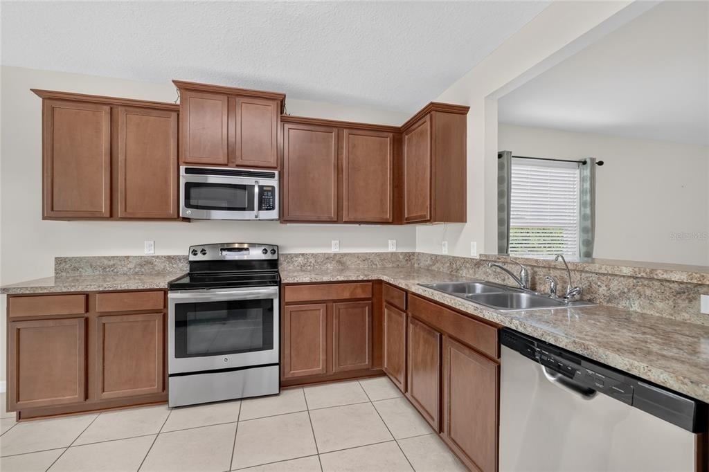 345 Red Kite Drive - Photo 4