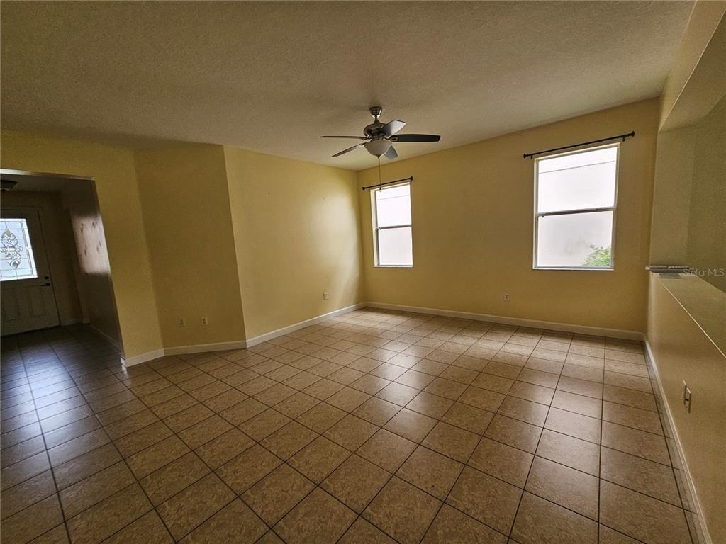 5013 Ballark Street - Photo 2