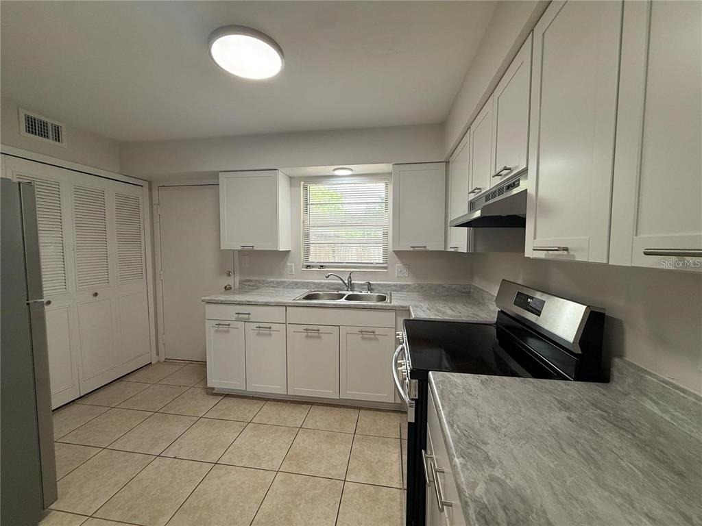 6030 Sw 12th Place - Photo 3