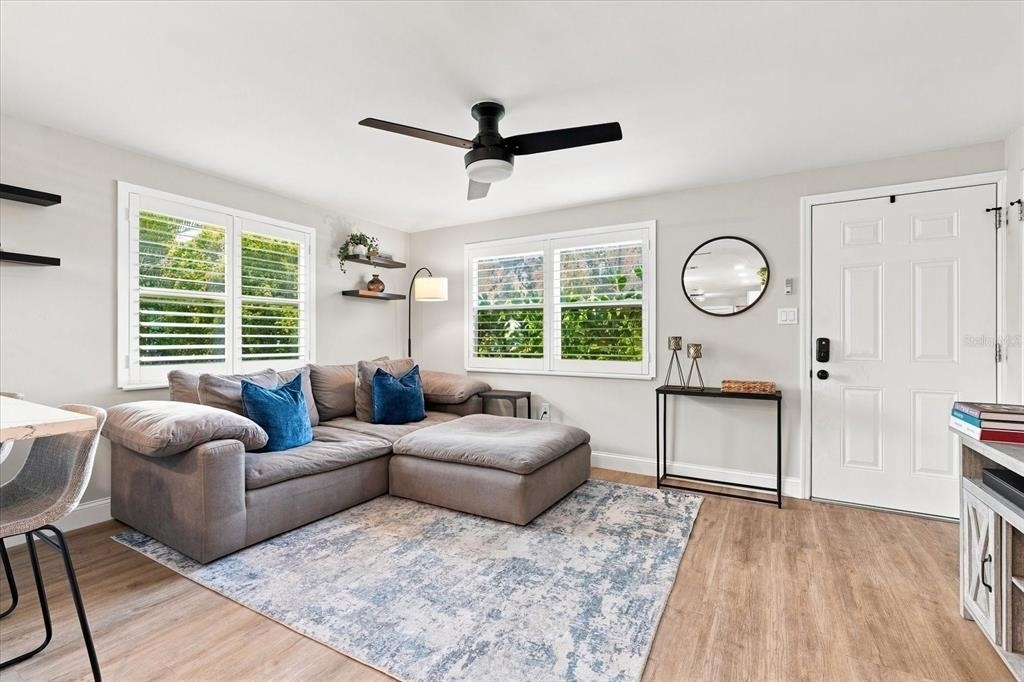 2449 Wood Street - Photo 8