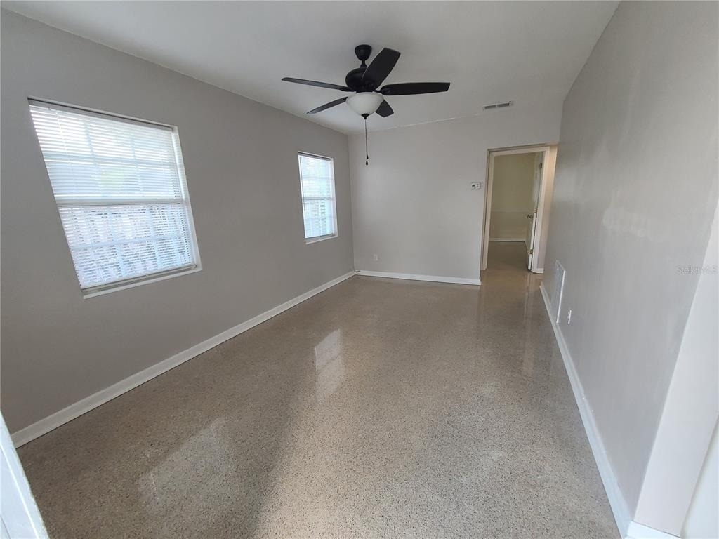 5000 35th Avenue N - Photo 3