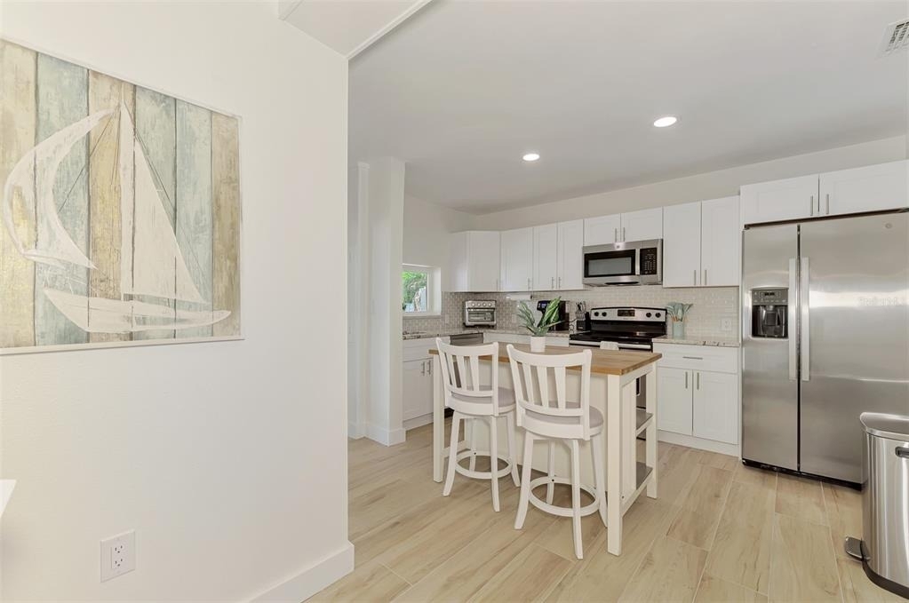 1731 Redwood Street - Photo 12