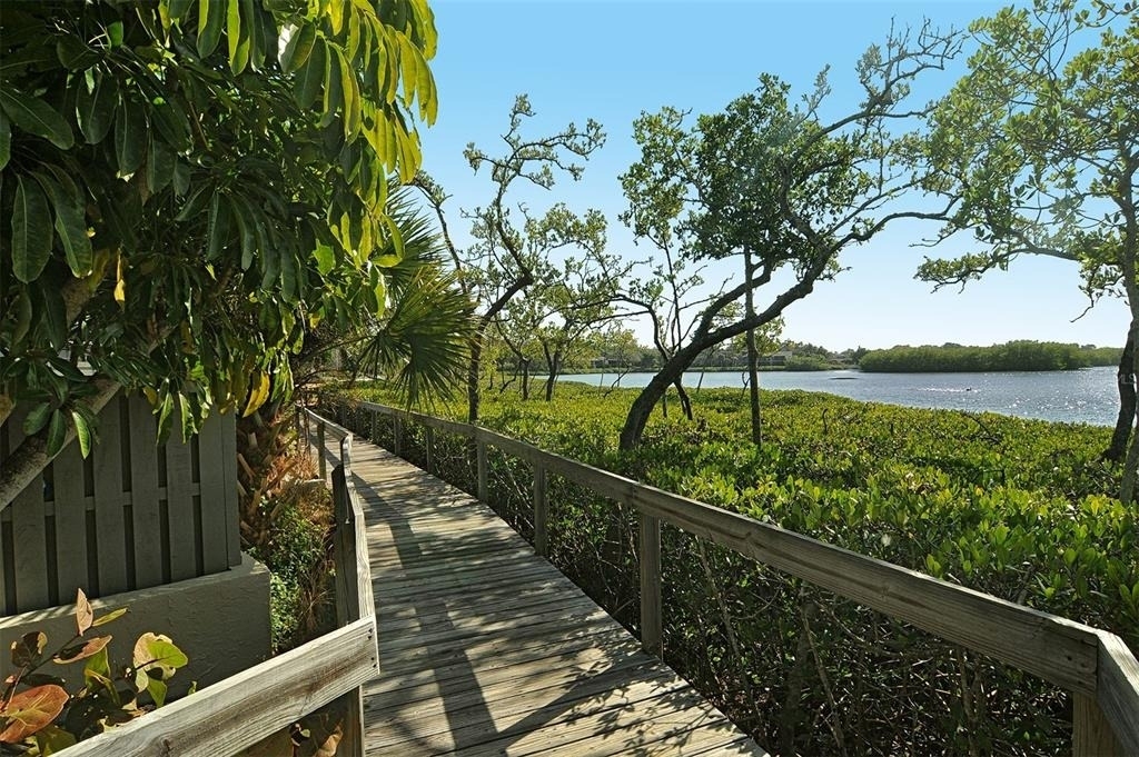 1687 Brookhouse Circle - Photo 20