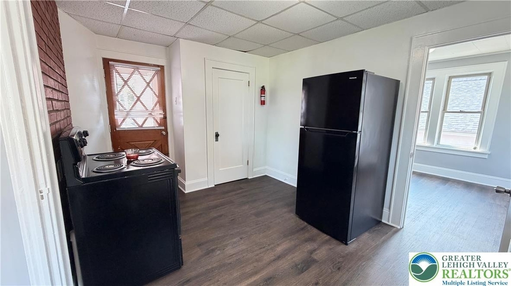 156 Hanover - Photo 11