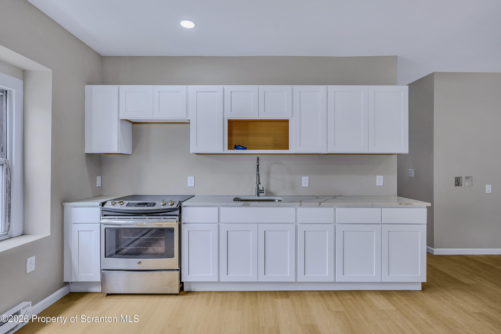 380 Scott Street - Photo 9