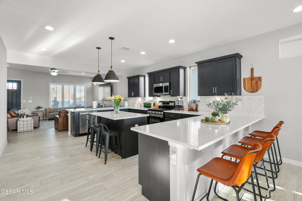 825 Acton Street - Photo 12