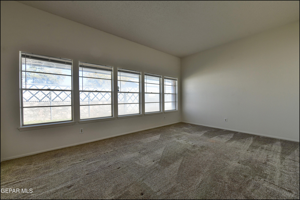 3433 Clearview Lane - Photo 10