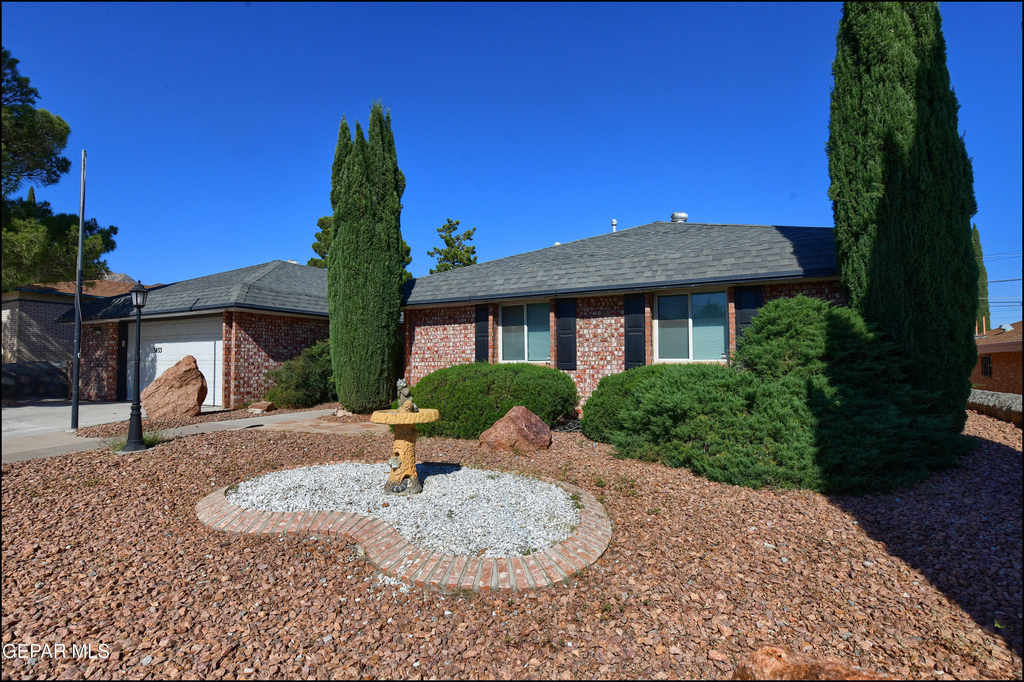 3433 Clearview Lane - Photo 0