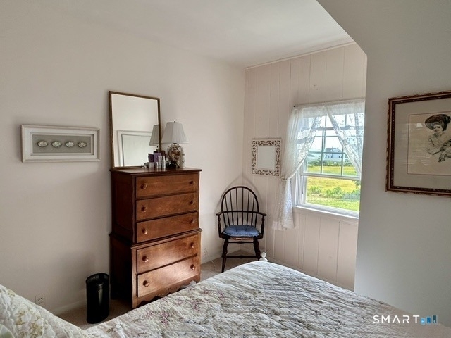 82 Menunketesuck Road - Photo 18