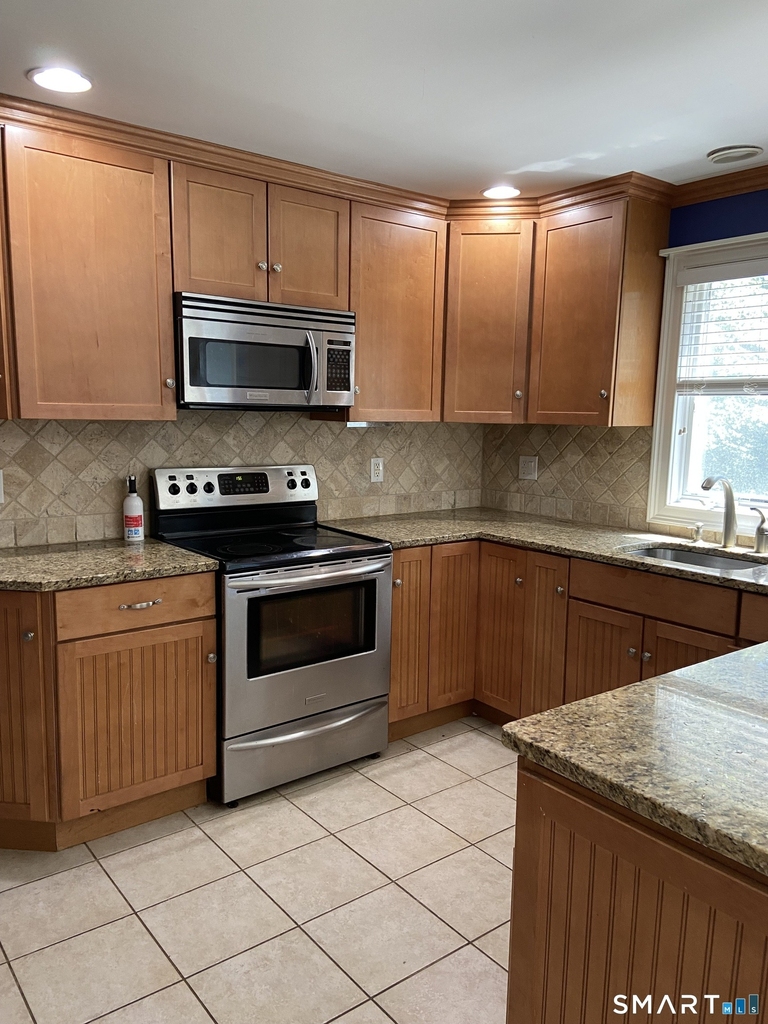 109 Cottage Street - Photo 3