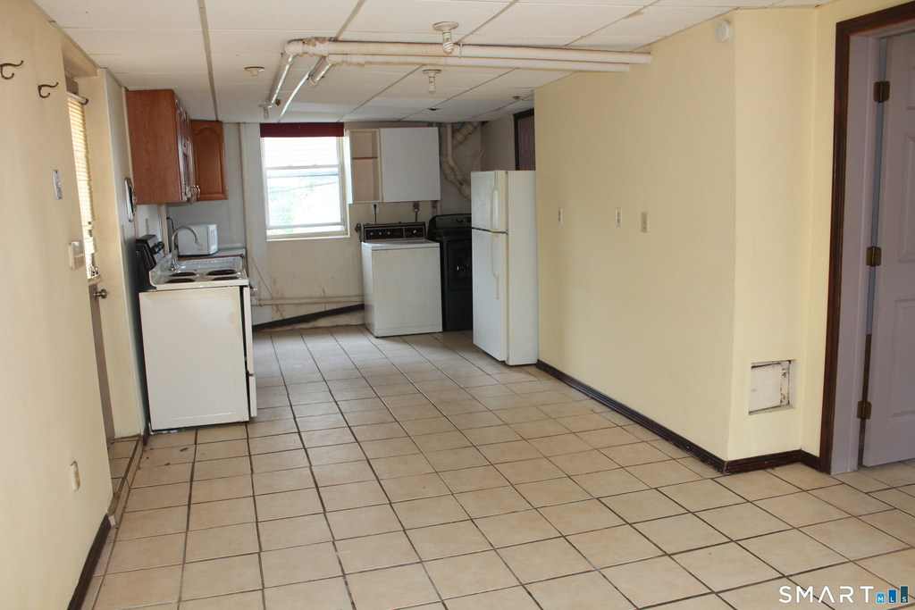209 Orchard Street - Photo 3