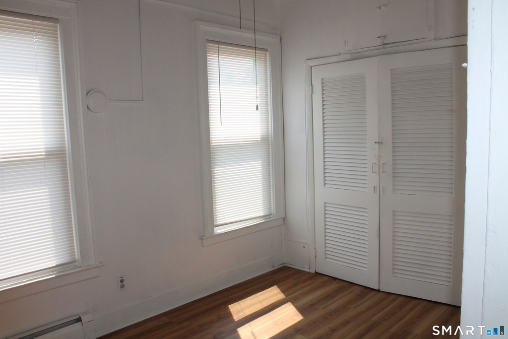 115 Colony Street - Photo 4
