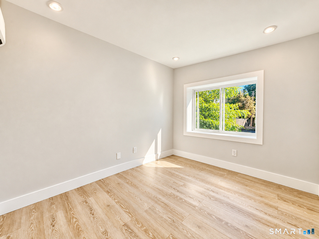 107 Main Street - Photo 8
