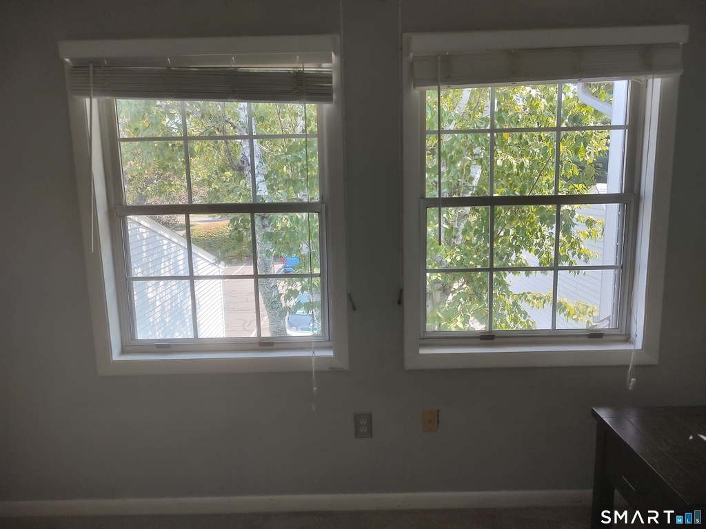 607 Spring Meadow Road - Photo 14