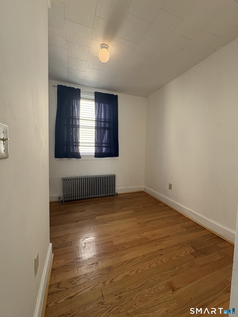 345 Norton Street - Photo 8