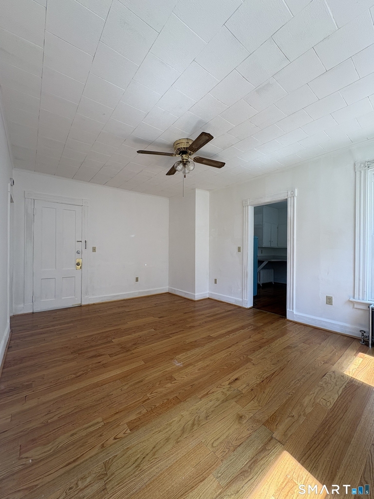 345 Norton Street - Photo 3