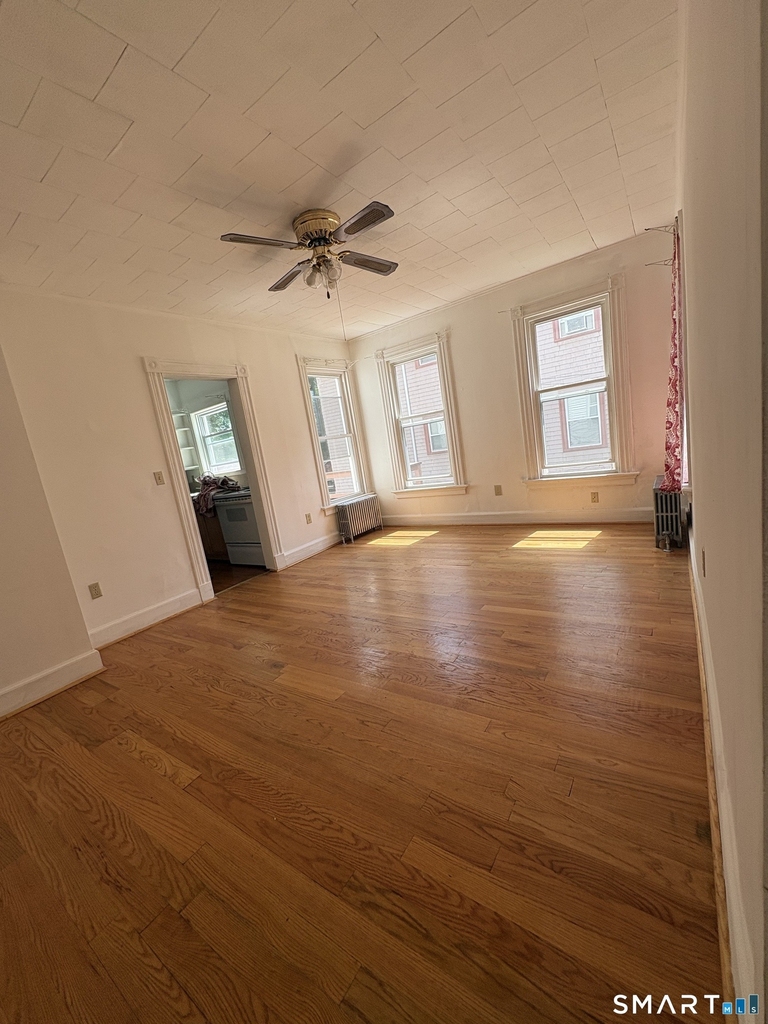 345 Norton Street - Photo 2