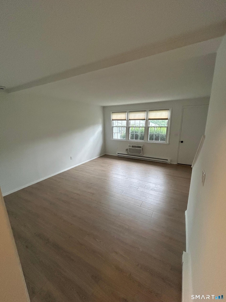 617 Millville Avenue - Photo 2