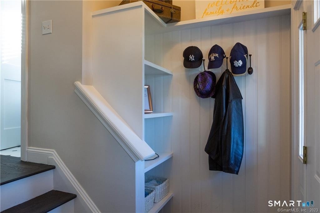 331 Riverside Drive - Photo 24
