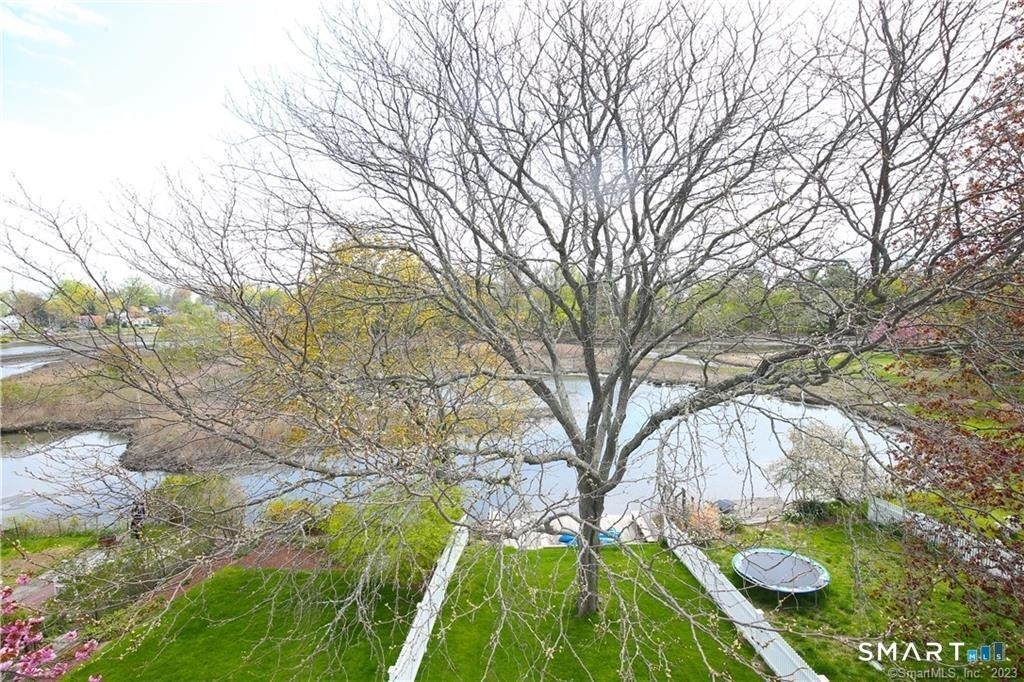 331 Riverside Drive - Photo 11