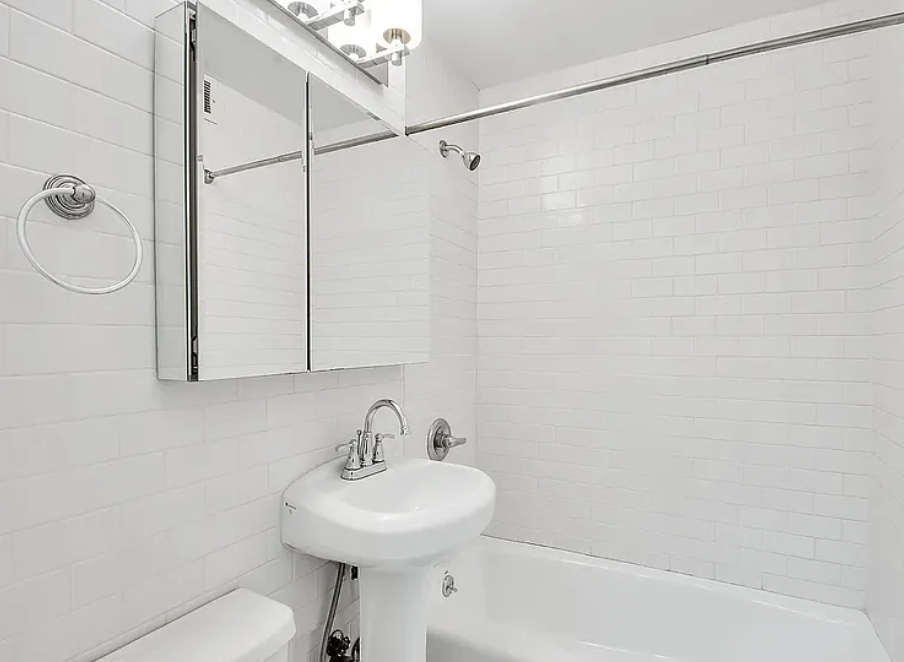 West 49th Street (9th and 10th Ave) - Photo 4