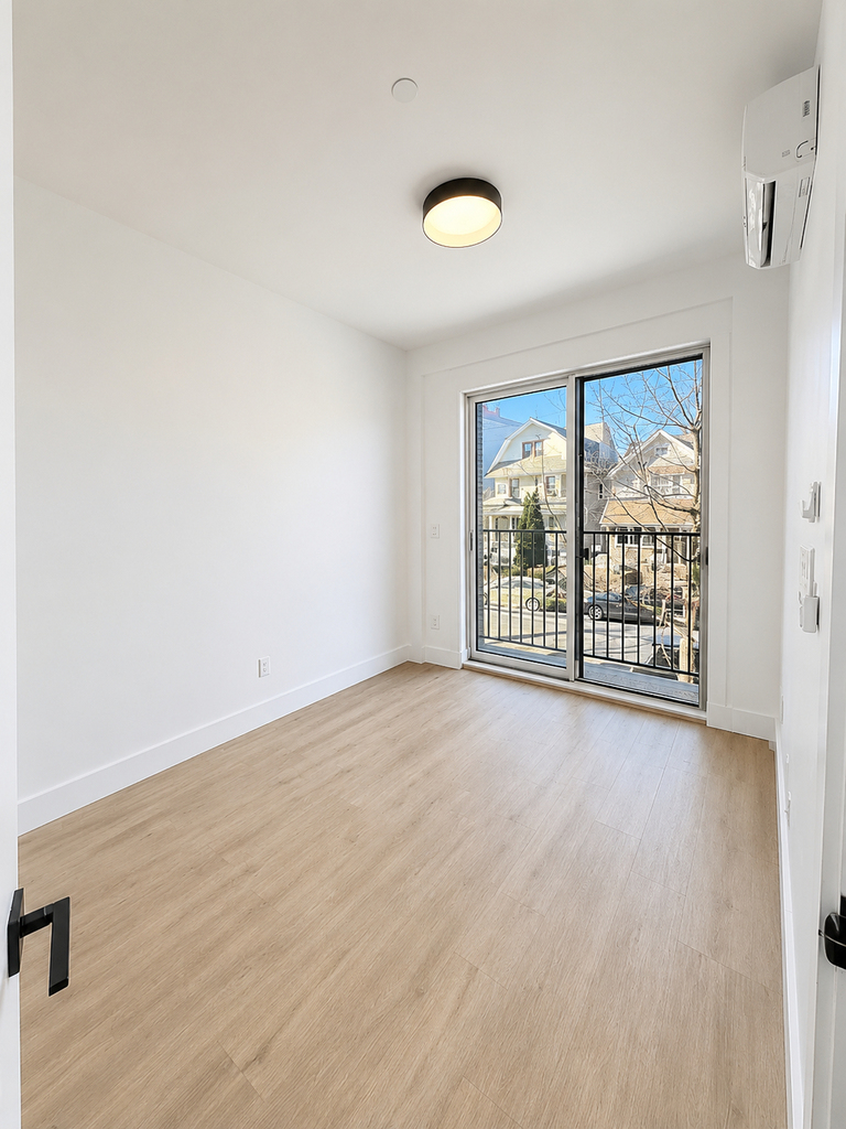 1613 Brooklyn Avenue - Photo 0