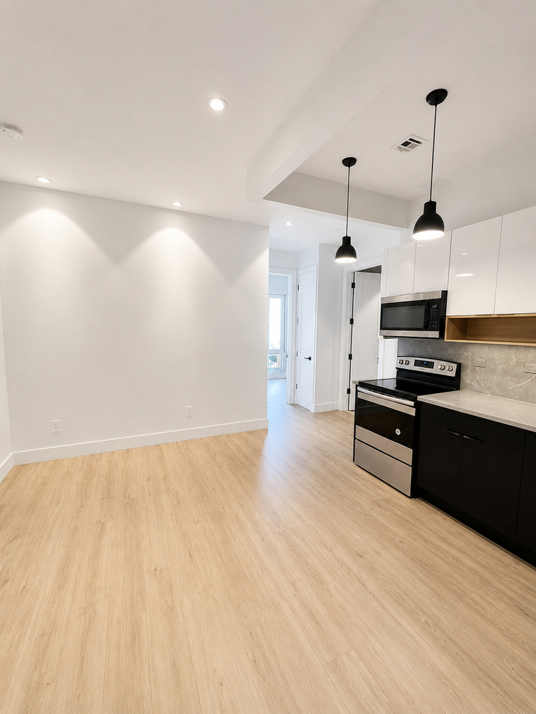 1613 Brooklyn Avenue - Photo 2