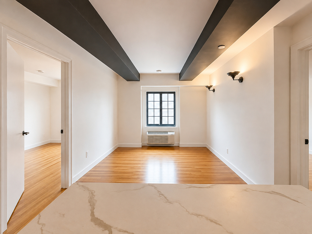 186 Lenox Rd - Photo 4
