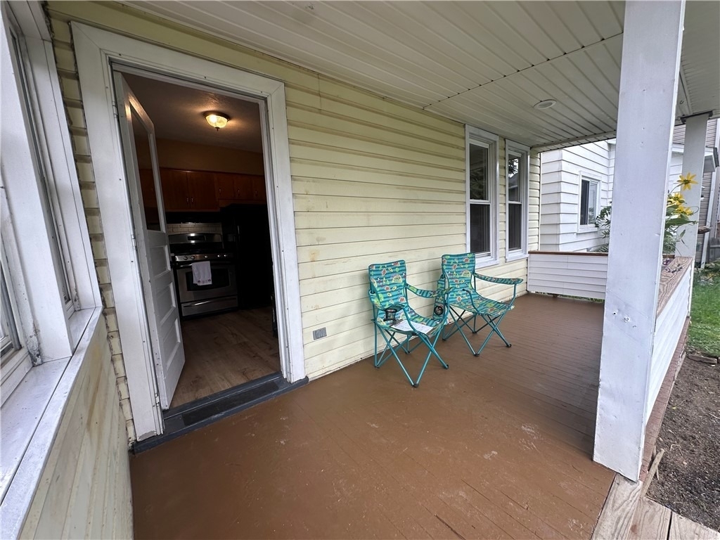 431 W Wayne St - Photo 5