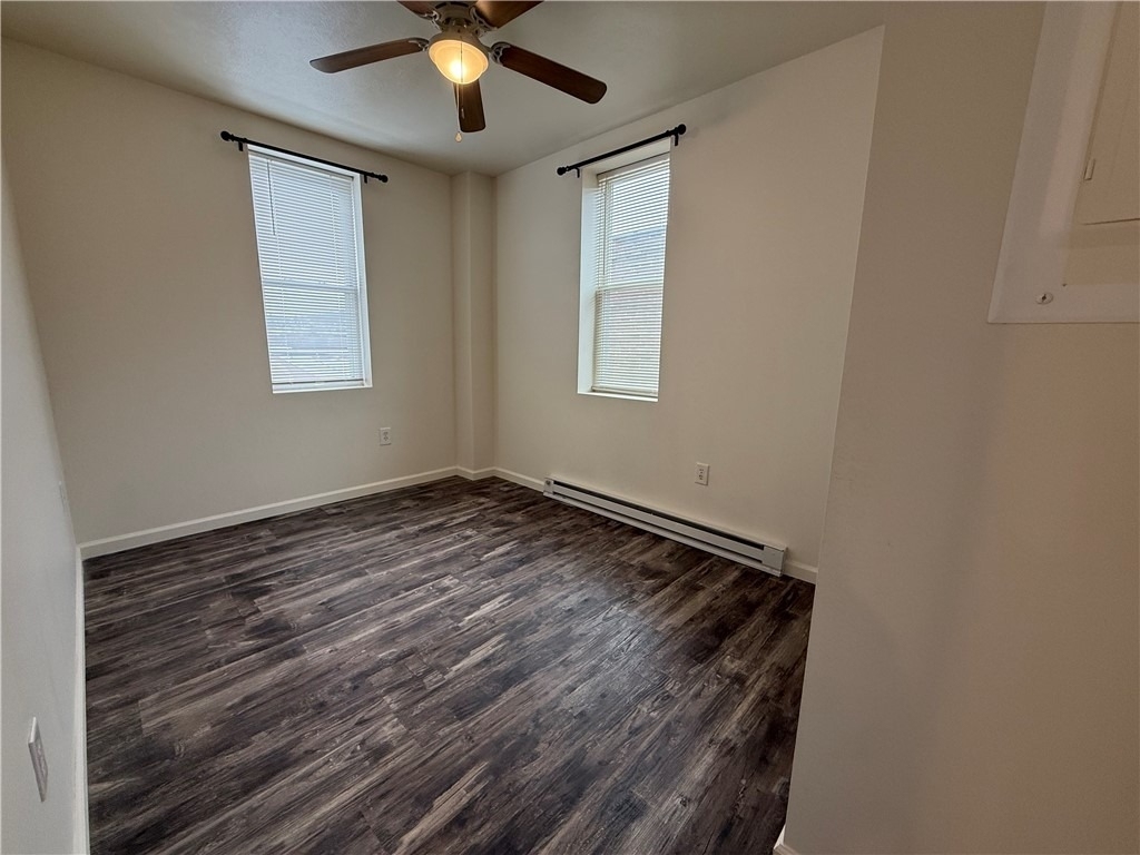 571 Kendall Ave - Photo 10