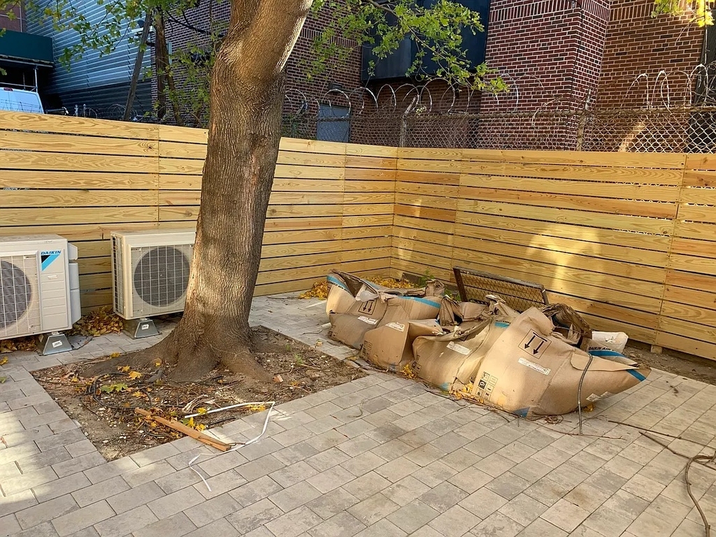1114 Gates Avenue - Photo 14