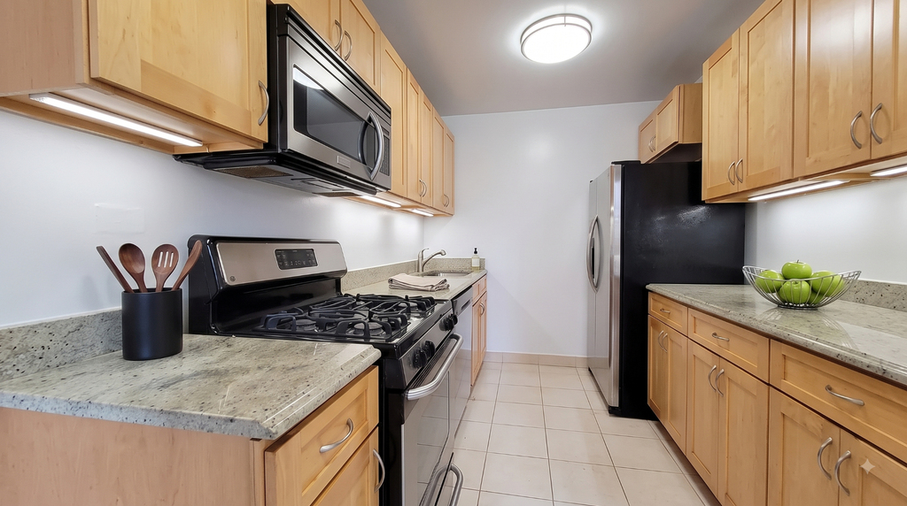 50 West 97th Street - Photo 6