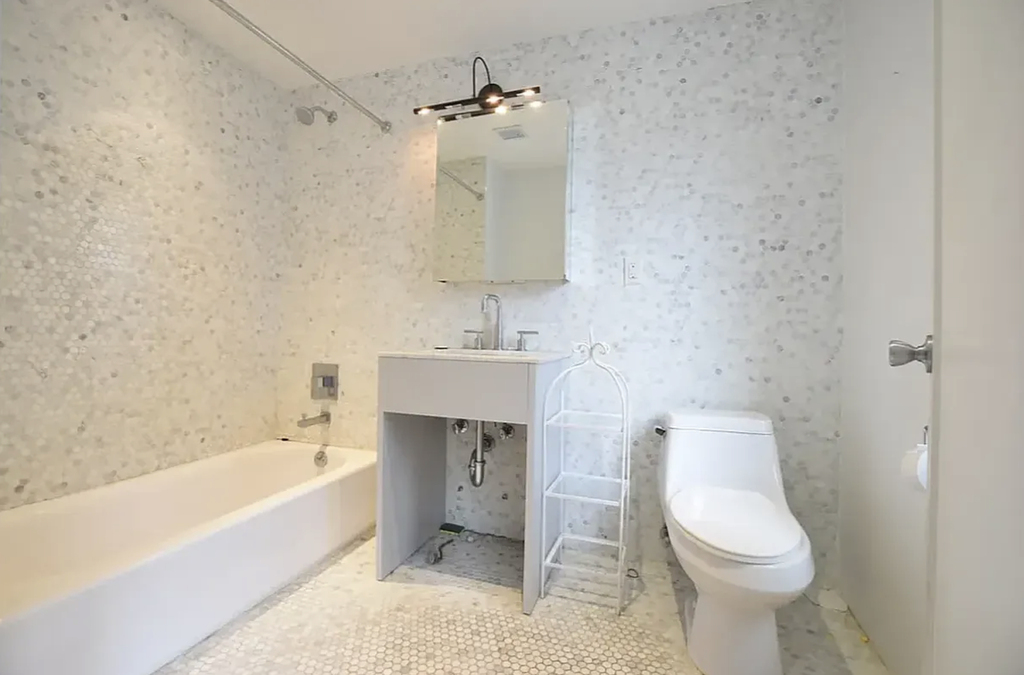 546 Bainbridge Street - Photo 5