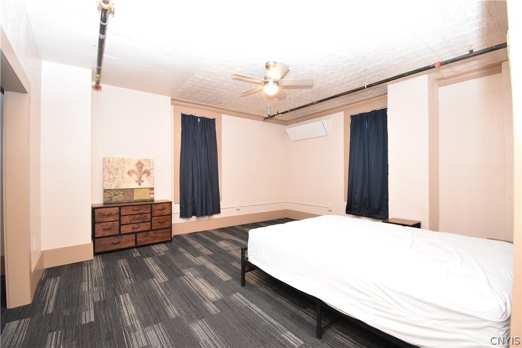 152 Court Street - Photo 16