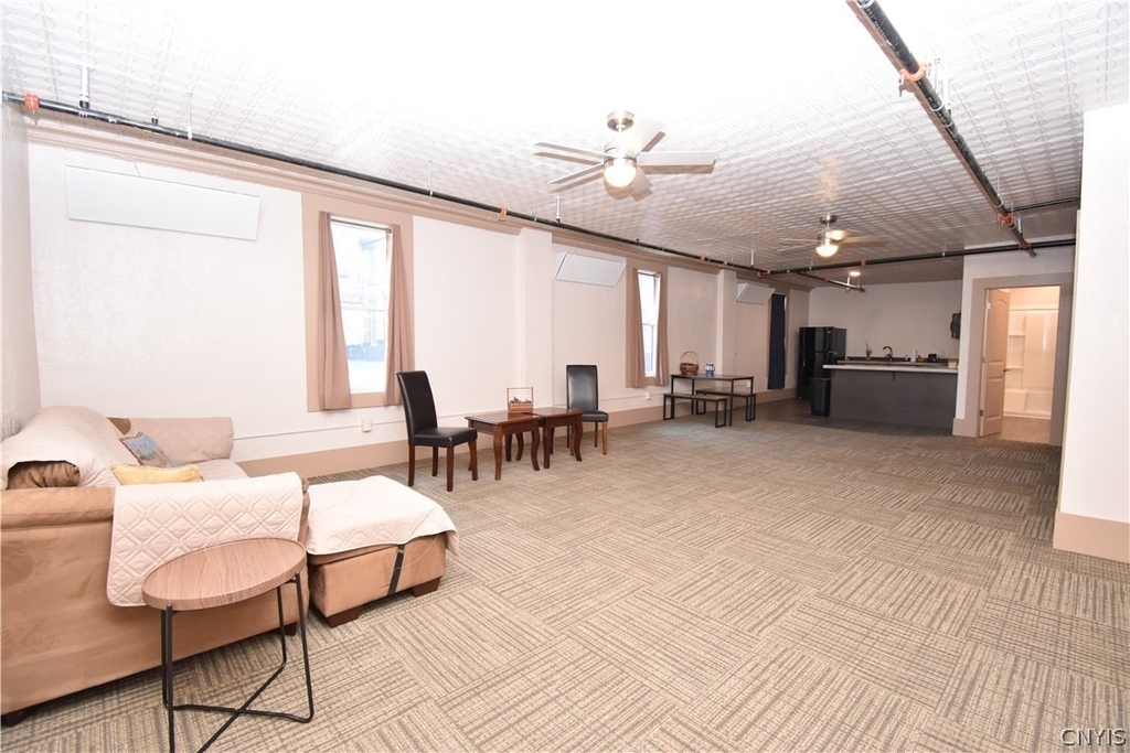 152 Court Street - Photo 11
