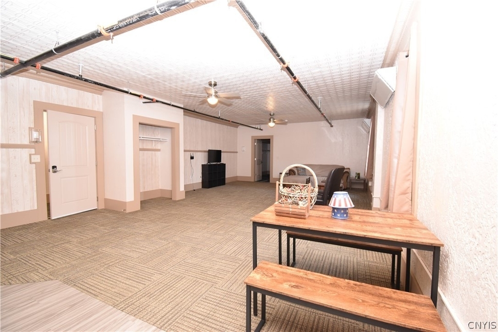 152 Court Street - Photo 8