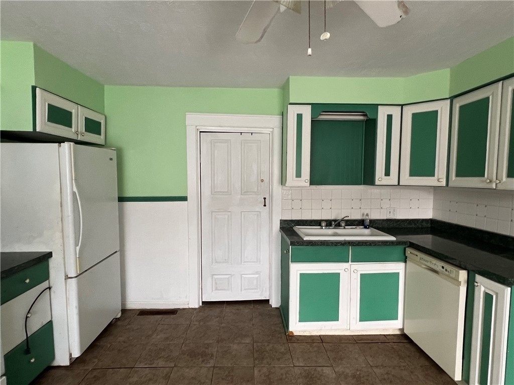416 Broadway Apt. A - Photo 6