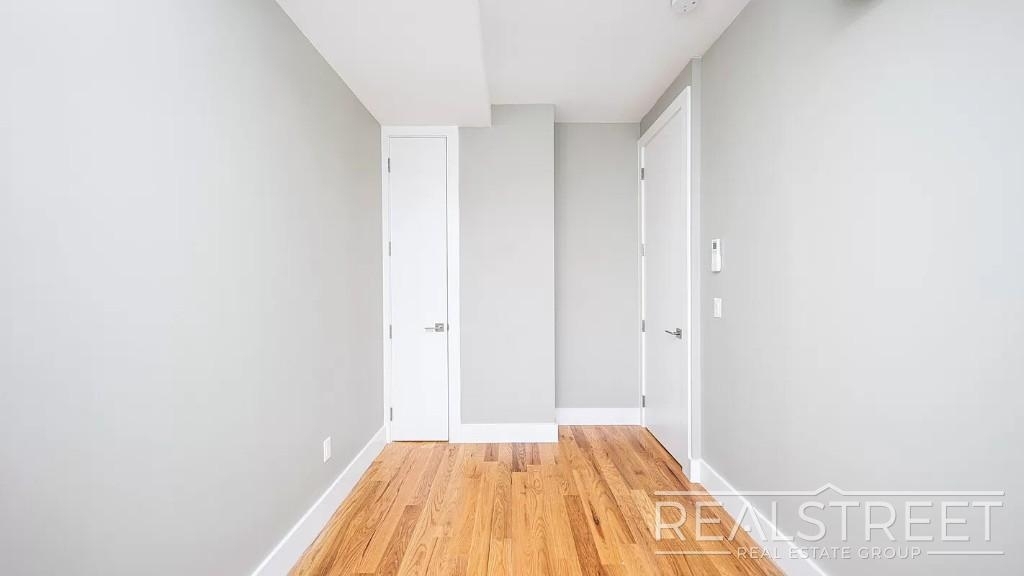 1526 Park Place - Photo 6