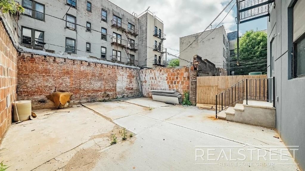 1526 Park Place - Photo 12