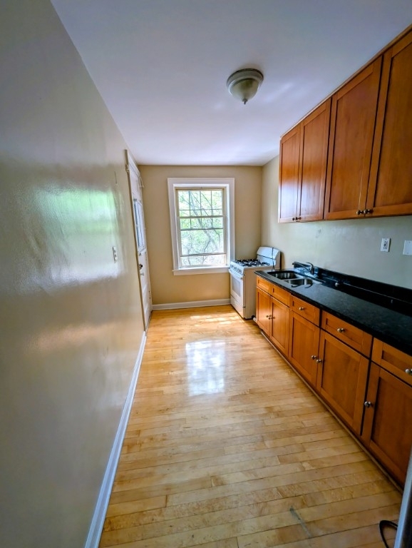 6701 North Greenview Ave. - Photo 9