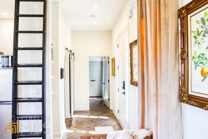 252 3rd Street - Photo 4