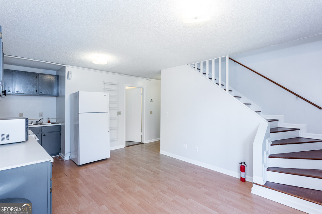 656 Bellemeade Avenue Nw - Photo 0
