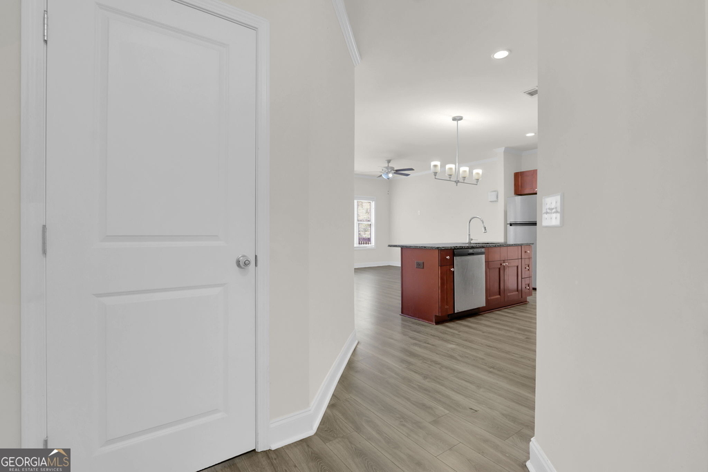 232 Cashes Drive - Photo 3