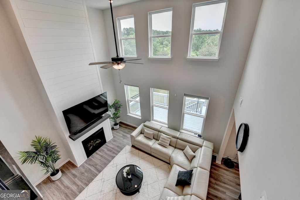 4665 Shipley Avenue - Photo 39